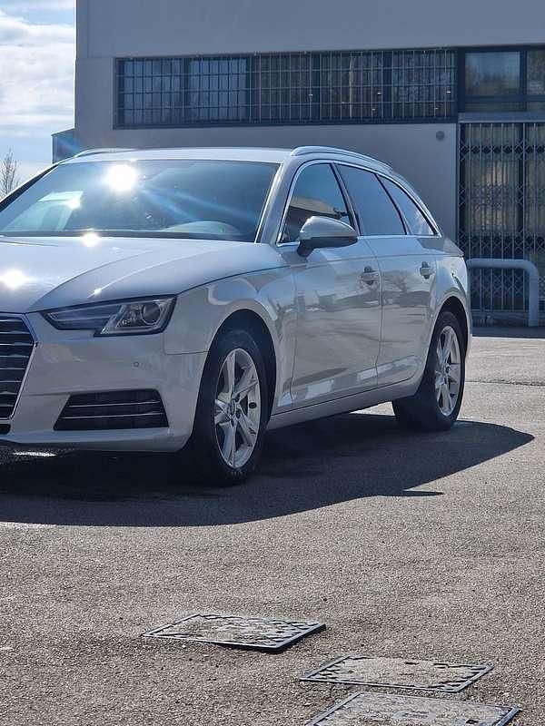 Usata Audi A4 Business 190 CV (139 kW) 2017 Station wagon