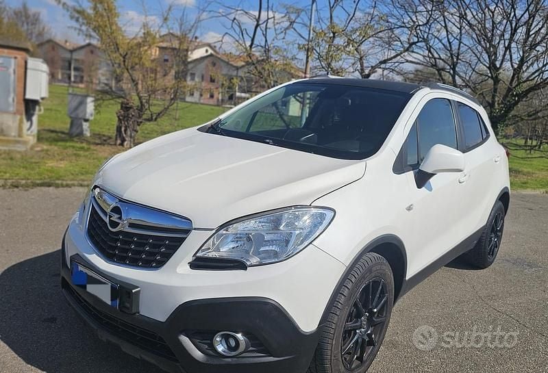Usata Opel Mokka 130 CV (95 kW) 2013 Bianco SUV