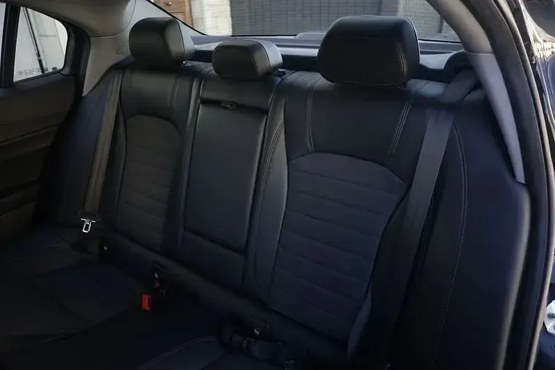 Usata Alfa Romeo Giulia Business 150 CV (110 kW) 2018 Nero Berlina