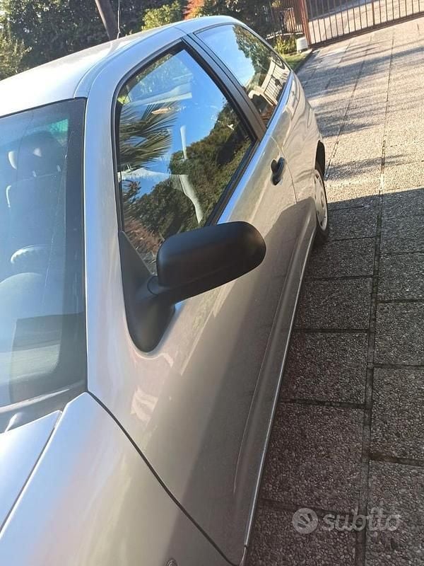 Usata Seat Ibiza 2000 Grigio Utilitaria