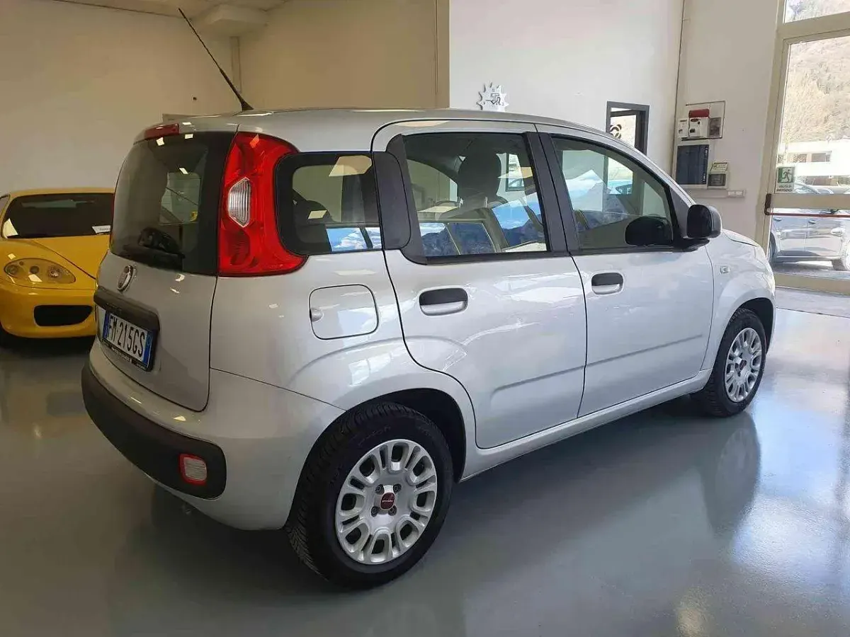 Usata Fiat Panda Easy 69 CV (50 kW) 2017 Argento Utilitaria