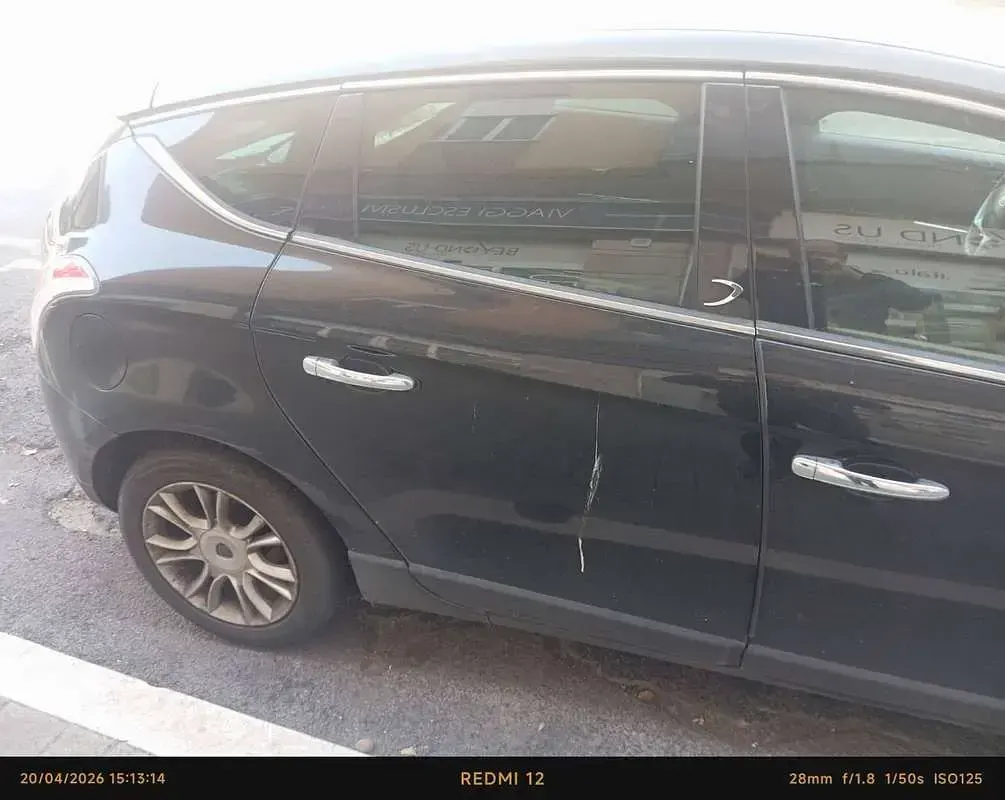 Usata Lancia Delta Gold 120 CV (88 kW) 2009 Nero Utilitaria