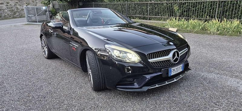 Usata Mercedes SLC200 AMG line 184 CV (135 kW) 2017 Cabrio