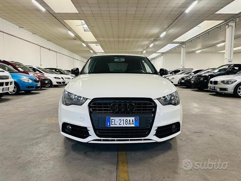 Usata Audi A1 Attraction 86 CV (63 kW) 2011 Bianco Berlina