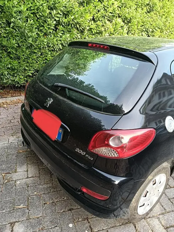Usata Peugeot 206+ 2009 Nero Utilitaria