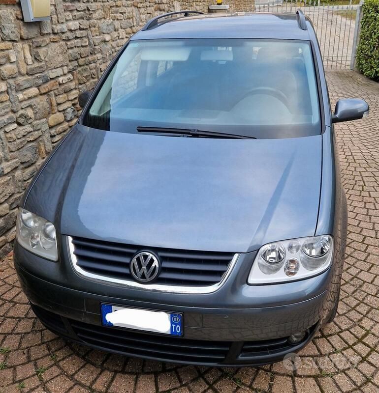 Usata VW Touran 115 CV (84 kW) 2003 Grigio Monovolume
