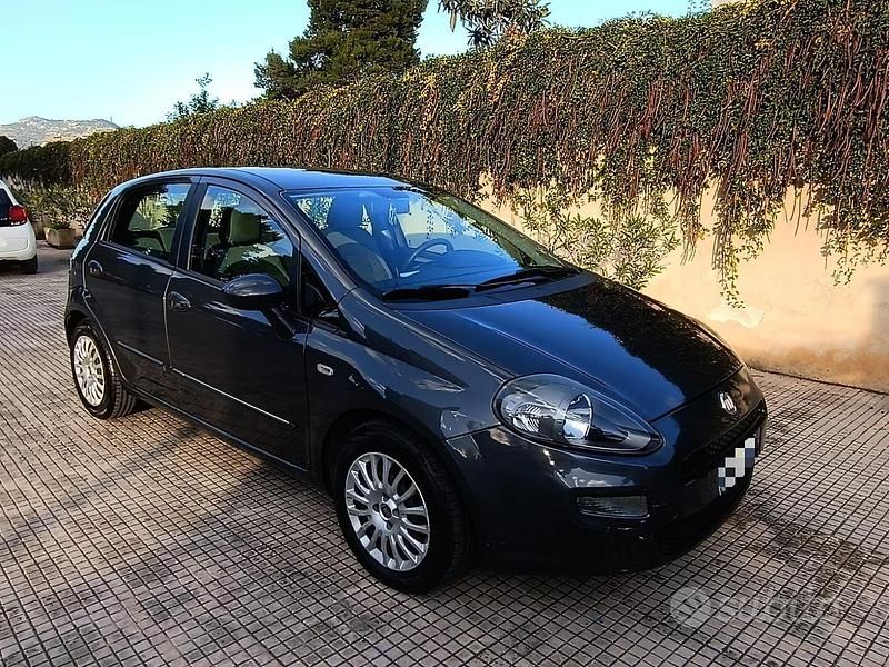 Usata Fiat Punto Evo 75 CV (55 kW) 2012 Grigio Utilitaria