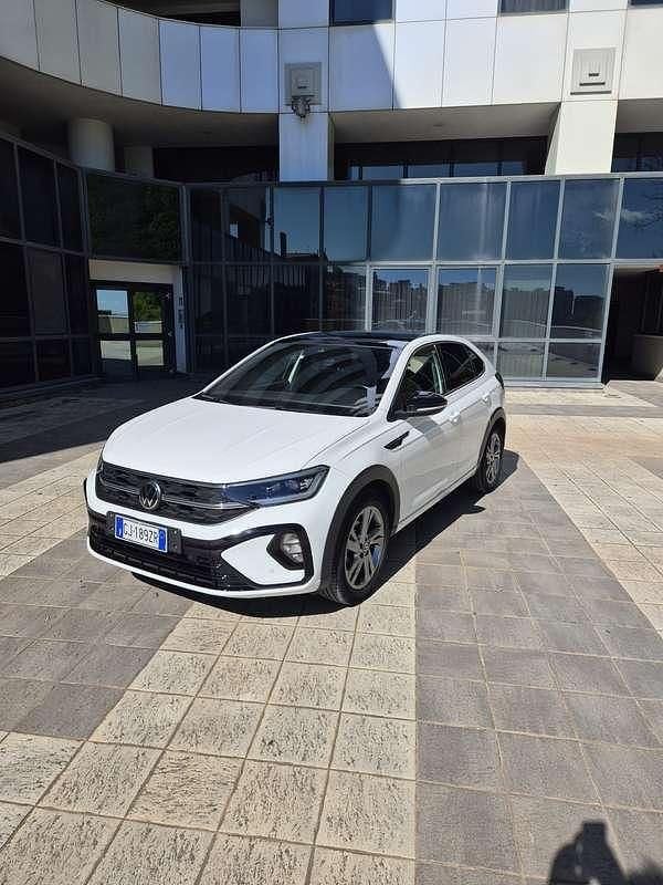 Usata VW Taigo R-line 110 CV (80 kW) 2022 Bianco SUV