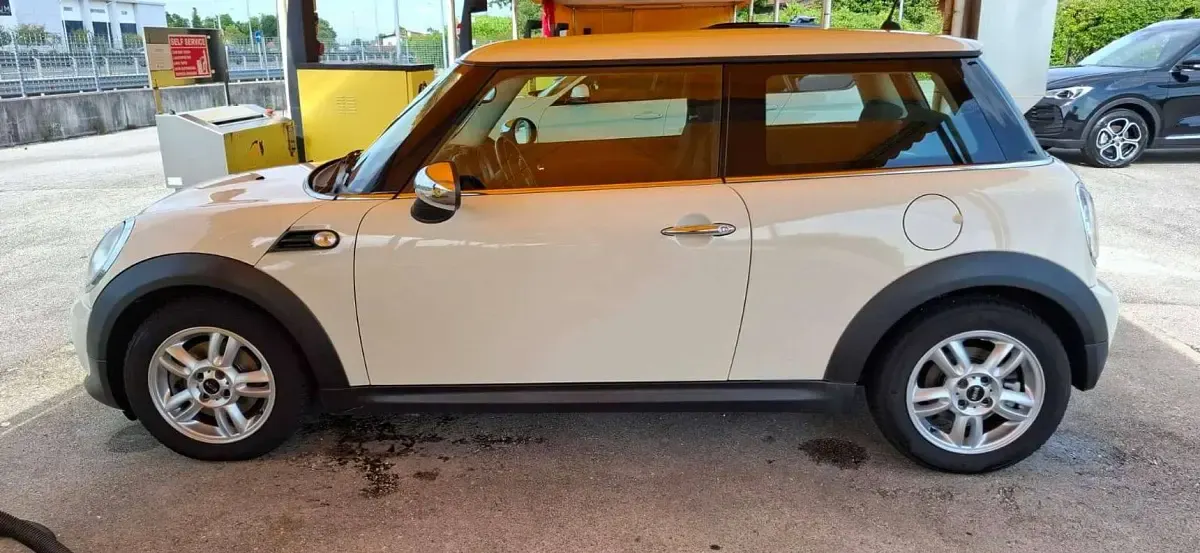 Usata Mini One D 90 CV (66 kW) 2011 Bianco Utilitaria