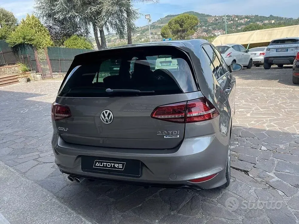 Usata VW Golf VII R-line 150 CV (110 kW) 2015 Grigio Berlina