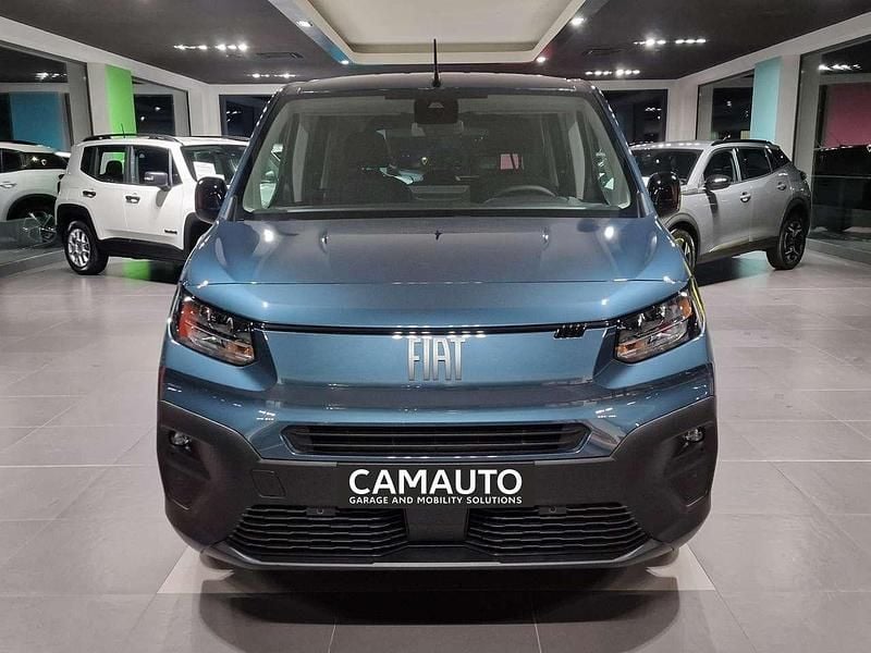 Nuova Fiat Doblò Comfort 102 CV (75 kW) 2025 Blu volare Monovolume