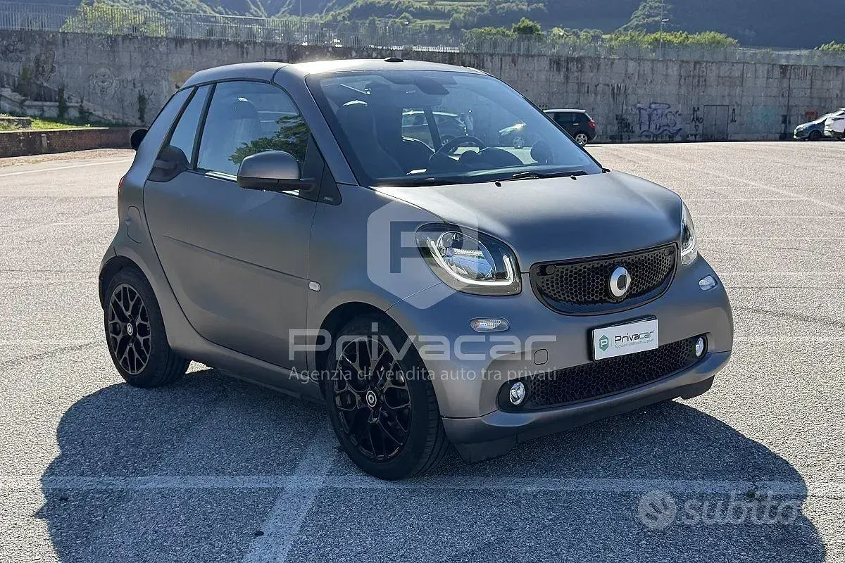Usata Smart ForTwo Cabrio Passion 90 CV (66 kW) 2016 Grigio Cabrio