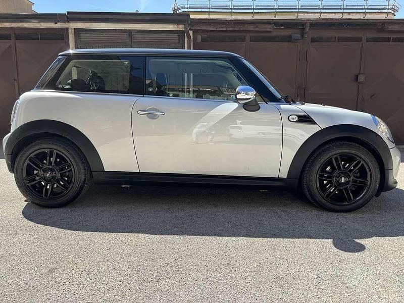 Occasion Mini Cooper D 111 ch (81 kW) 2011 Citadine