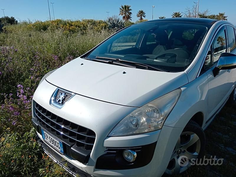 Usata Peugeot 3008 112 CV (82 kW) 2012 Bianco Station wagon
