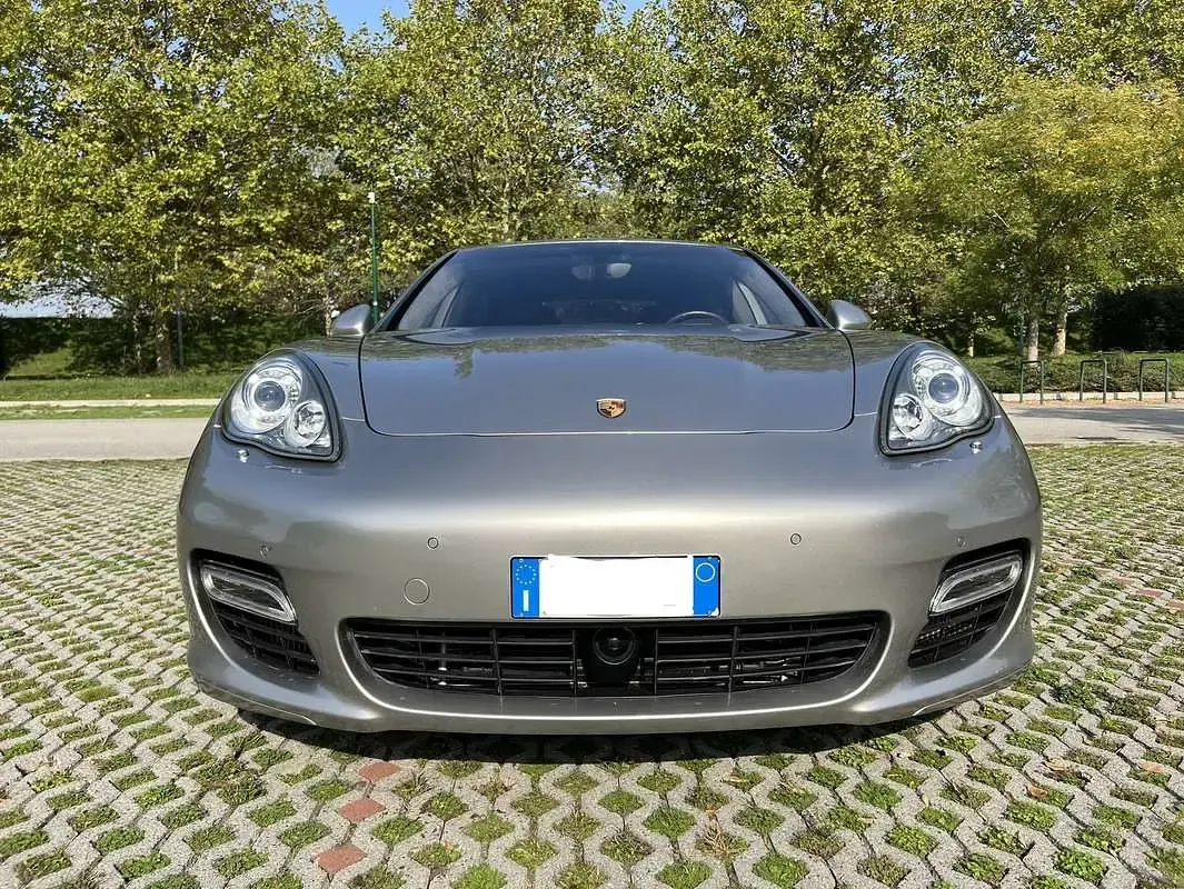 Usata Porsche Panamera Turbo 500 CV (367 kW) 2010 Utilitaria