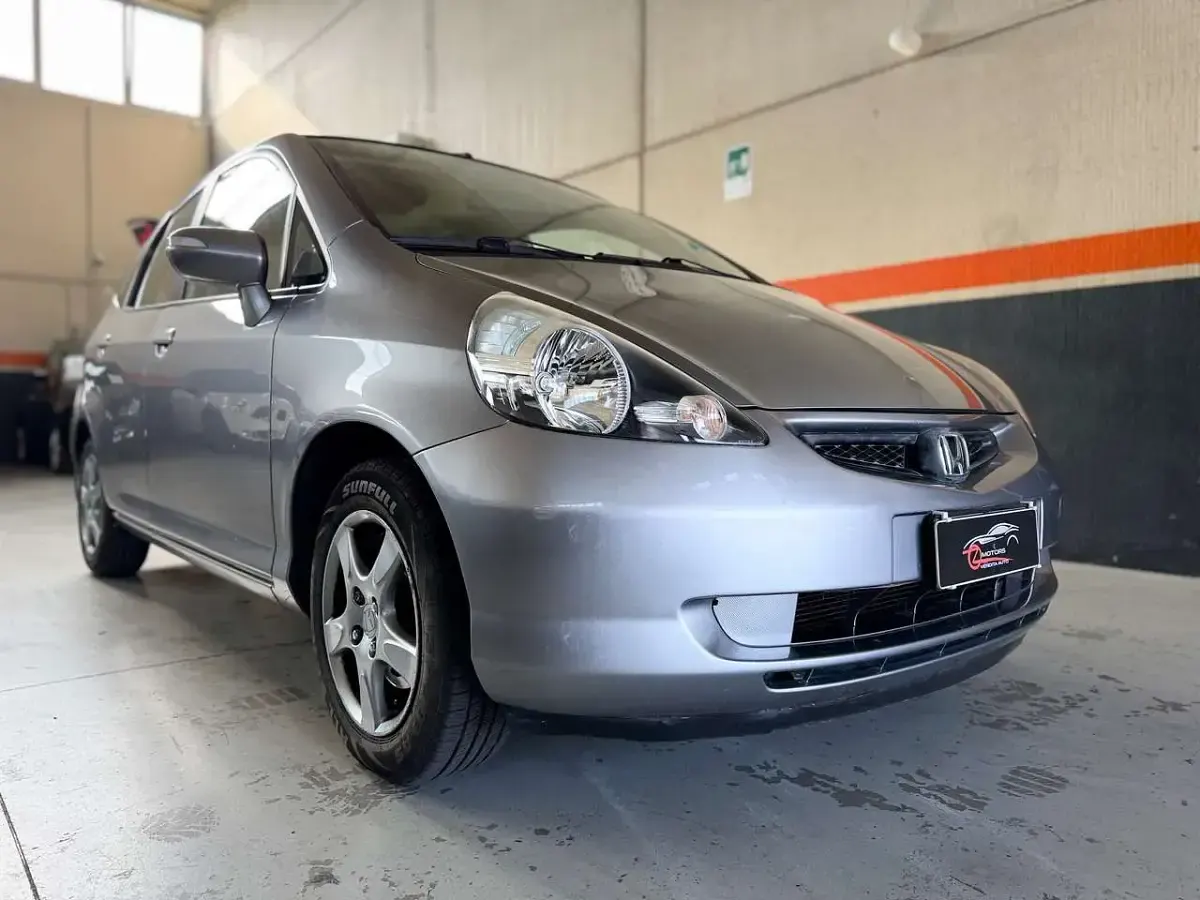 Usata Honda Jazz ES 83 CV (61 kW) 2007 Grigio Utilitaria