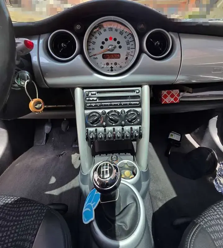 Usata Mini Cooper 116 CV (85 kW) 2002 Argento Utilitaria