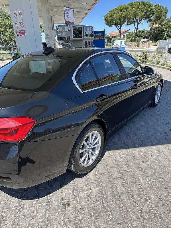 Usata BMW 316 Advantage 116 CV (85 kW) 2017 Nero Berlina