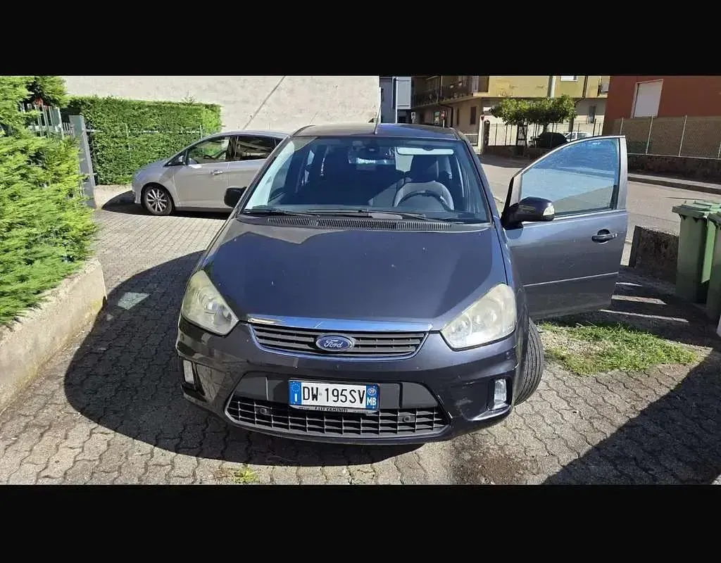 Usata Ford C-MAX Titanium 109 CV (80 kW) 2009 Monovolume