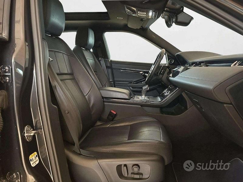 Usata Land Rover Range Rover evoque SE Dynamic 163 CV (119 kW) 2022 Grigio SUV