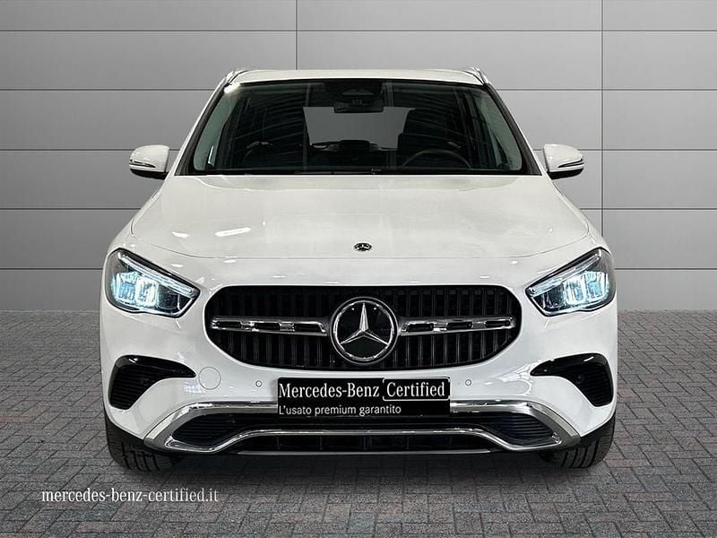 Usata Mercedes GLA180 Advanced 116 CV (85 kW) 2025 Bianco polare SUV