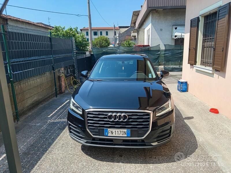 Usata Audi Q2 150 CV (110 kW) 2018 Nero SUV