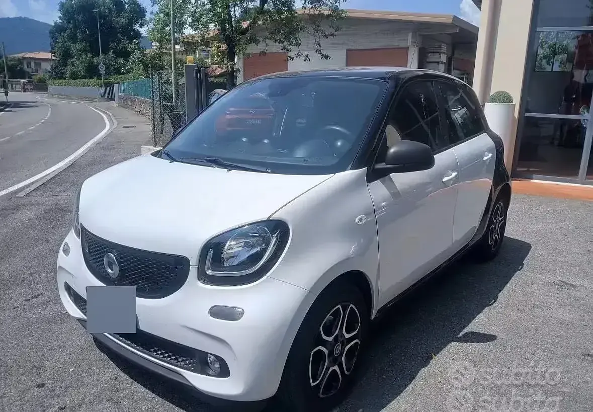 Usata Smart ForFour Electric Drive 41 kW (56 CV) 2019 Bianco Berlina