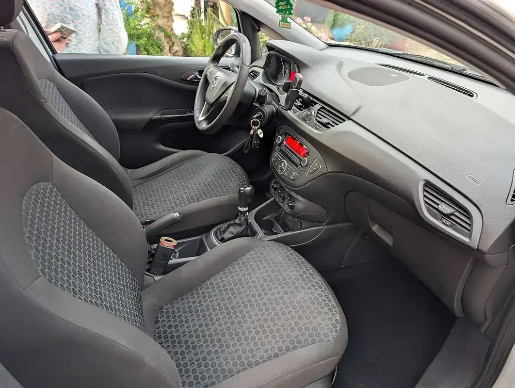 Usata Opel Corsa 75 CV (55 kW) 2016 Bianco Utilitaria