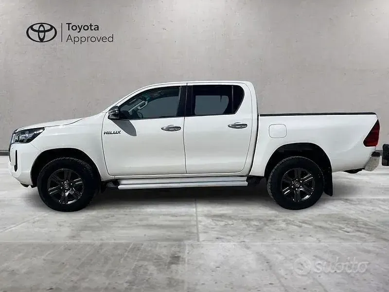 Usata Toyota 4 Runner 2022 Bianco SUV