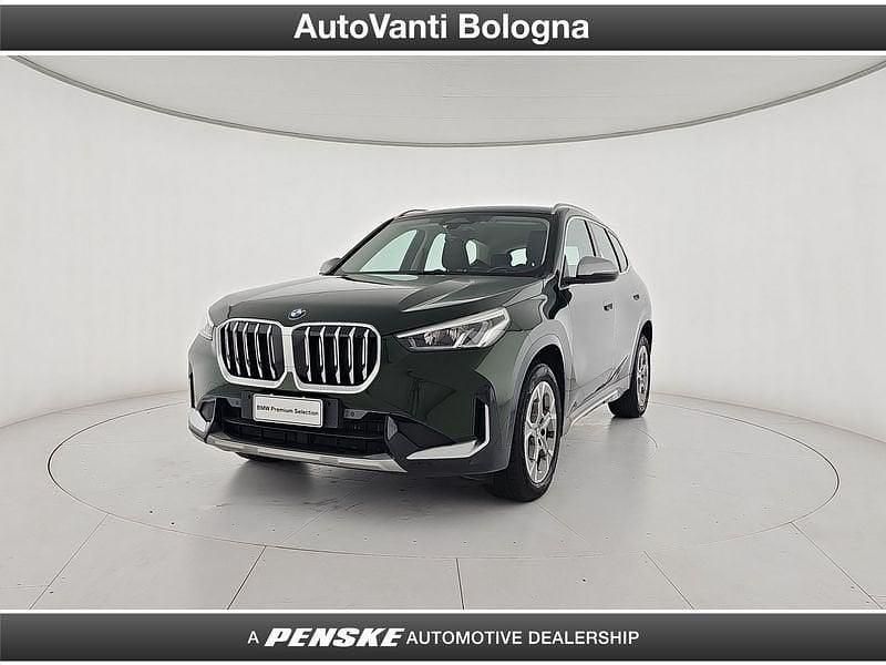 Verde Usata 2023 BMW X1 Luxury Line SUV | 36.580 € (Buon prezzo) - Immagine 1/3