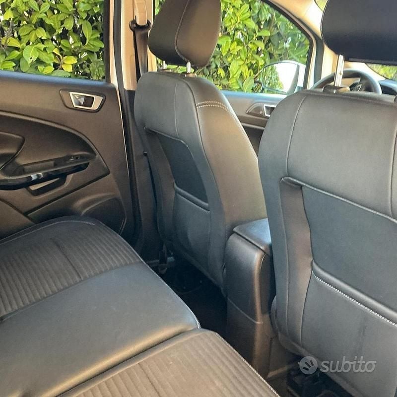 Usata Ford Ecosport Titanium S 125 CV (91 kW) 2022 Bianco SUV