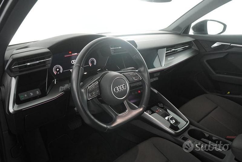 Usata Audi A3 e-tron Business 150 CV (110 kW) 2020 Nero midnight Utilitaria
