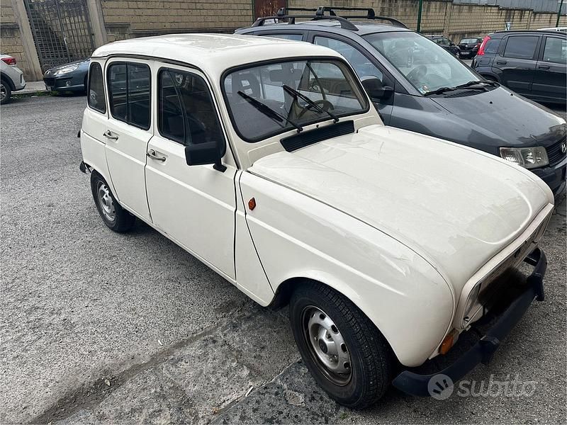 Usata 1990 Renault R4 Tre volumi | 3750 € - Immagine 1/4