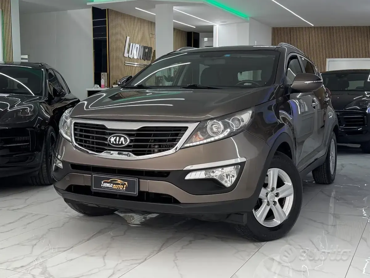 Usata Kia Sportage 116 CV (85 kW) 2013 Marrone SUV