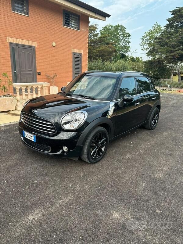 Usata Mini Countryman 136 CV (100 kW) 2018 Nero SUV