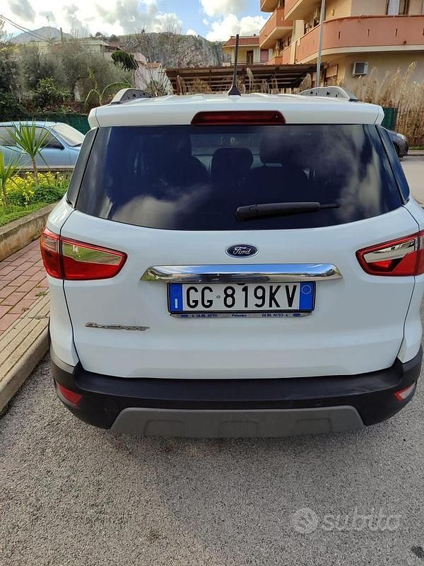 Usata Ford Ecosport 125 CV (91 kW) 2021 Bianco SUV
