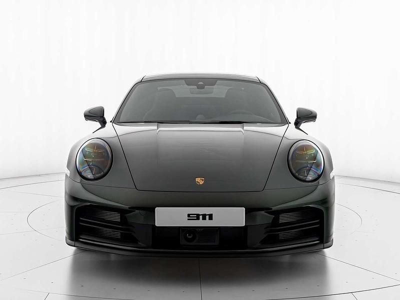 Nuova Porsche 911 Carrera 4S 581 CV (427 kW) 2026 Oak green neo metallizzato