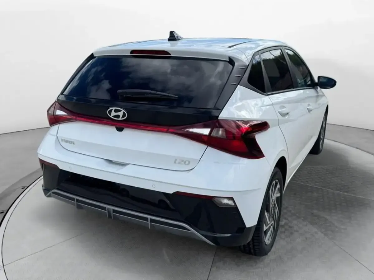 Nuova Hyundai i20 90 CV (66 kW) 2026 Bianco Utilitaria