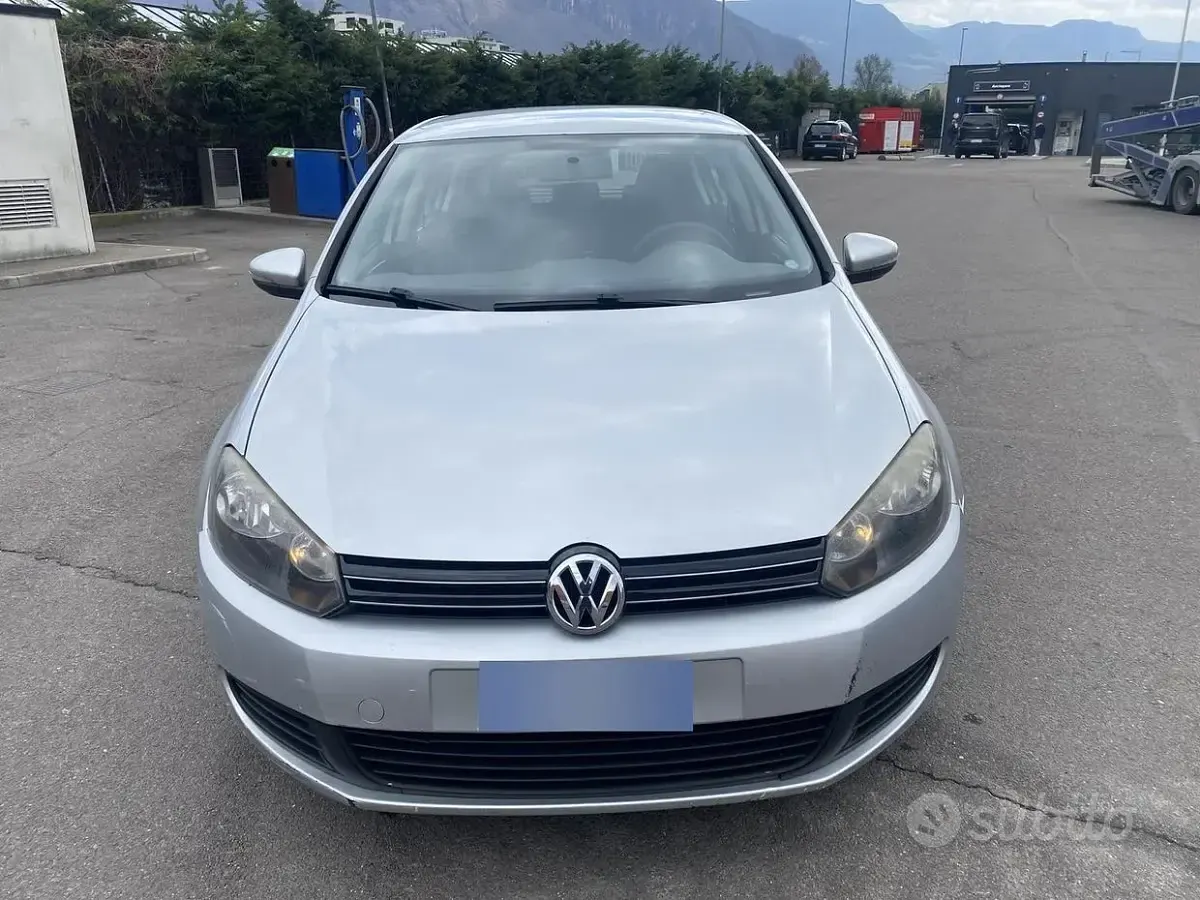 Usata VW Golf VI 140 CV (102 kW) 2009 Utilitaria