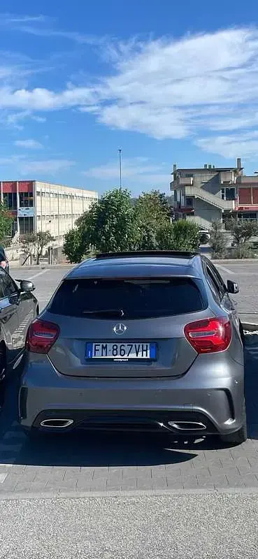 Usata Mercedes A200 Premium 136 CV (100 kW) 2018 Berlina