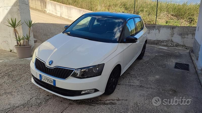 Usata Skoda Fabia Executive 90 CV (66 kW) 2016 Bianco Berlina