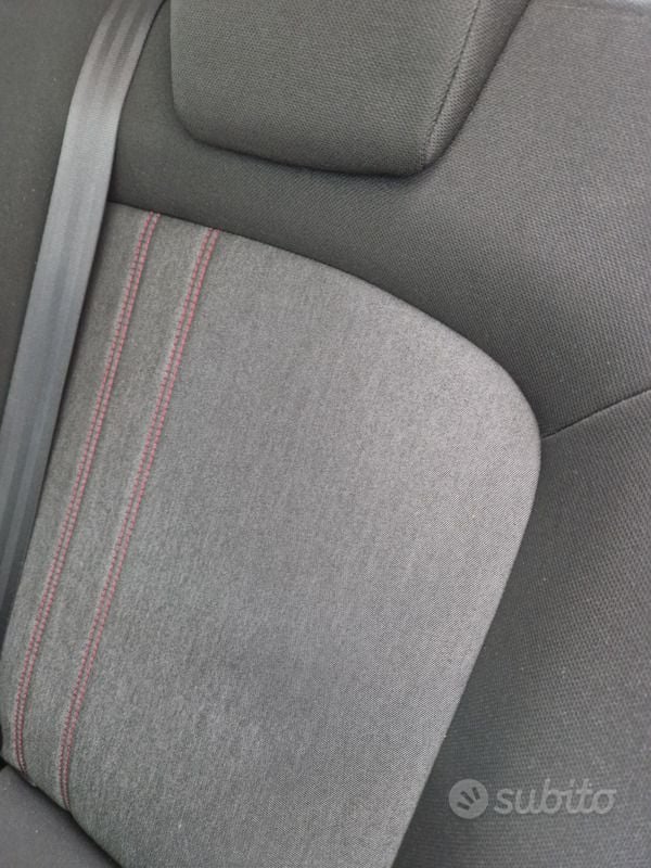 Usata Fiat Grande Punto Street 77 CV (56 kW) 2014 Bianco Utilitaria