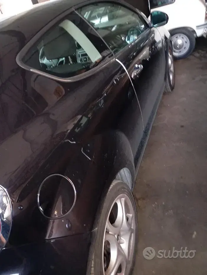 Usata Alfa Romeo MiTo 120 CV (88 kW) 2009 Nero Utilitaria