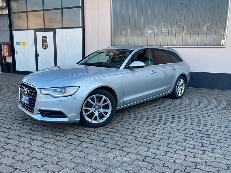 Usata Audi A6 245 CV (180 kW) 2013 Argento Station wagon