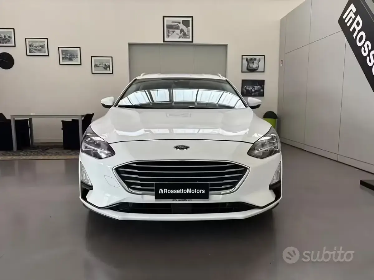 Usata Ford Focus ST-Line 120 CV (88 kW) 2020 Bianco Station wagon