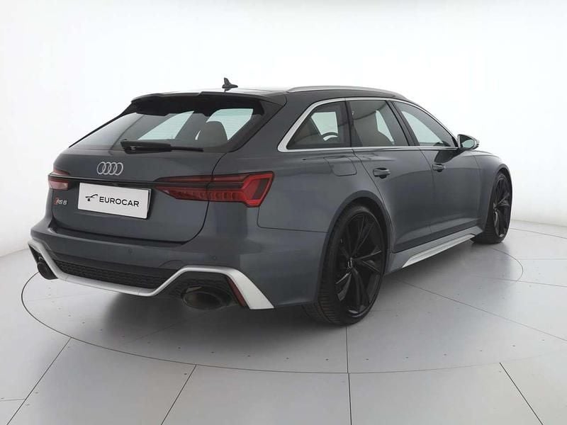 Usata Audi RS6 600 CV (441 kW) 2024 Grigio daytona Station wagon