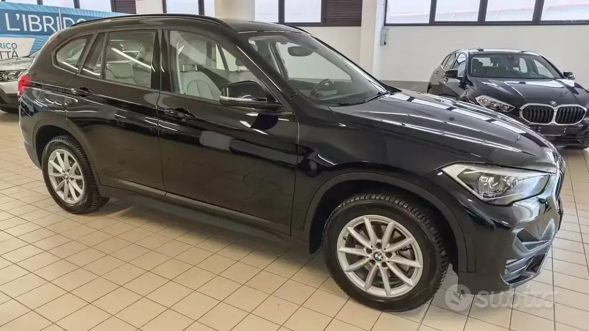 Usata BMW X1 Advantage 150 CV (110 kW) 2022 Nero SUV