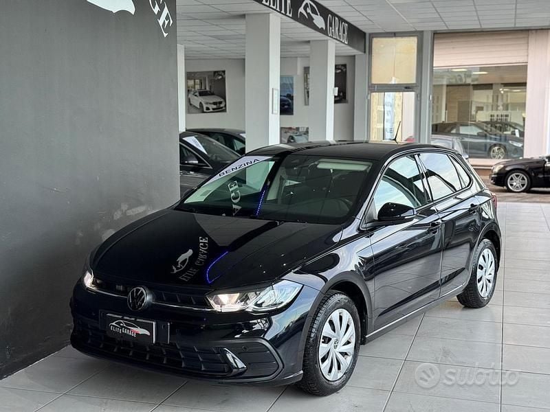 Usata VW Polo Life 95 CV (69 kW) 2022 Nero Utilitaria