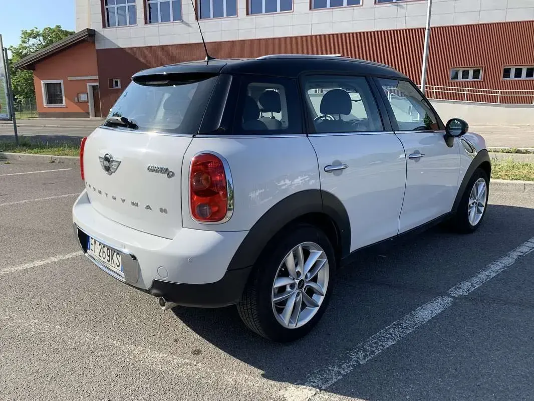 Usata Mini Cooper D Countryman 111 CV (81 kW) 2014 Bianco SUV