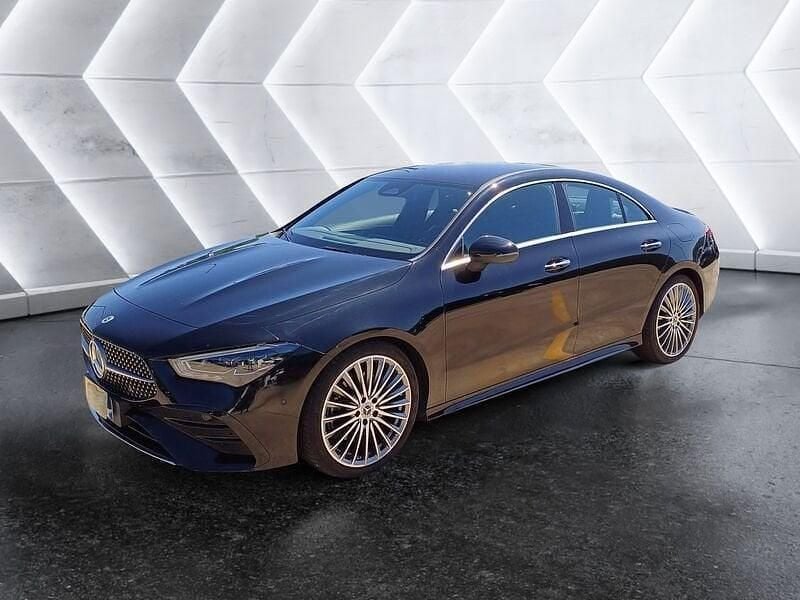Nero Usata 2024 Mercedes 200 Advanced Plus Coupé | 38.100 € (Super prezzo) - Immagine 1/4